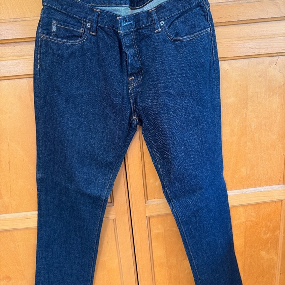 Abercrombie & Fitch Size 38 - Picture 1 of 4